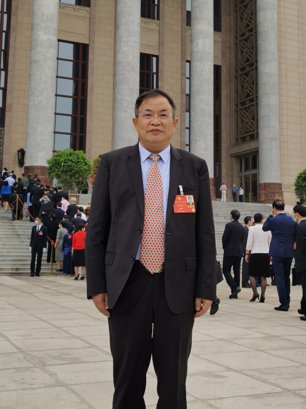 4.全国政协委员、中国工程院院士、星空app登录入口_星空(中国)
工业首席技术专家唐长红