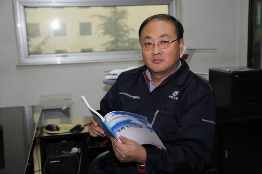 董建鸿 董建鸿